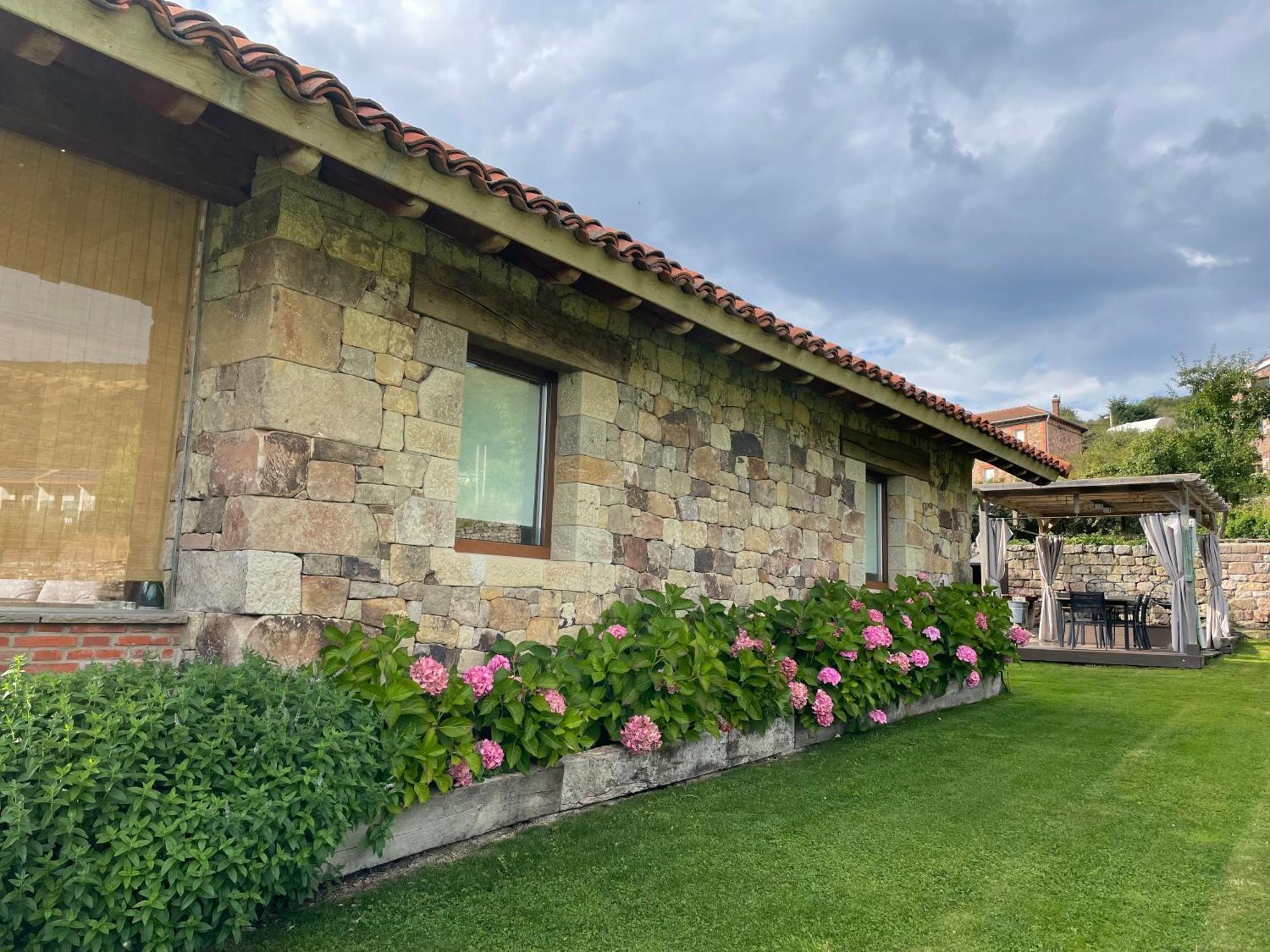 Chalet Chozos De La Brana Branosera